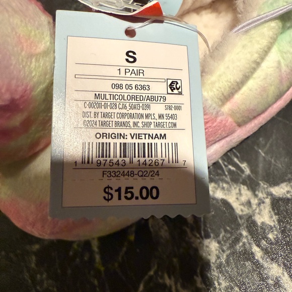 Cat and Jack Girls Multicolored Plush Magic Unicorn Slippers - Picture 6 of 8